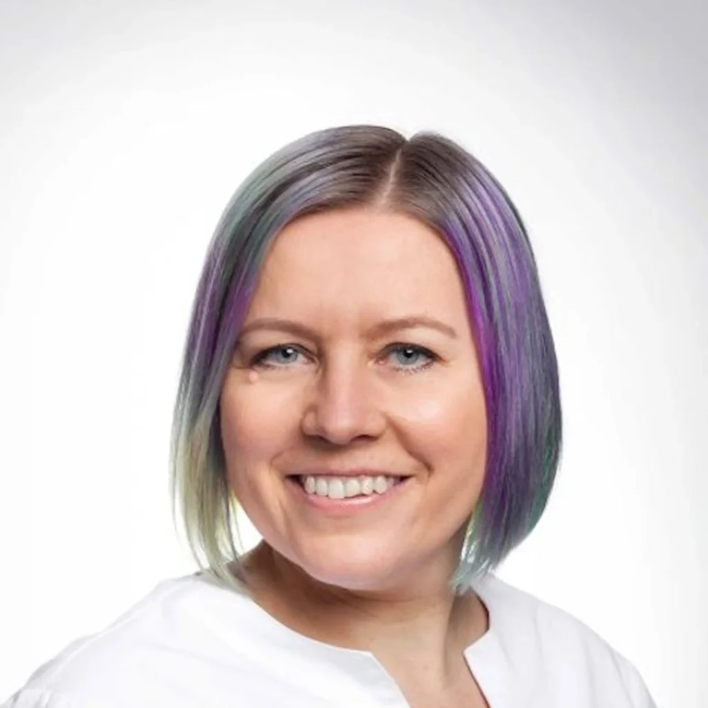Dr. Julia Hofmann